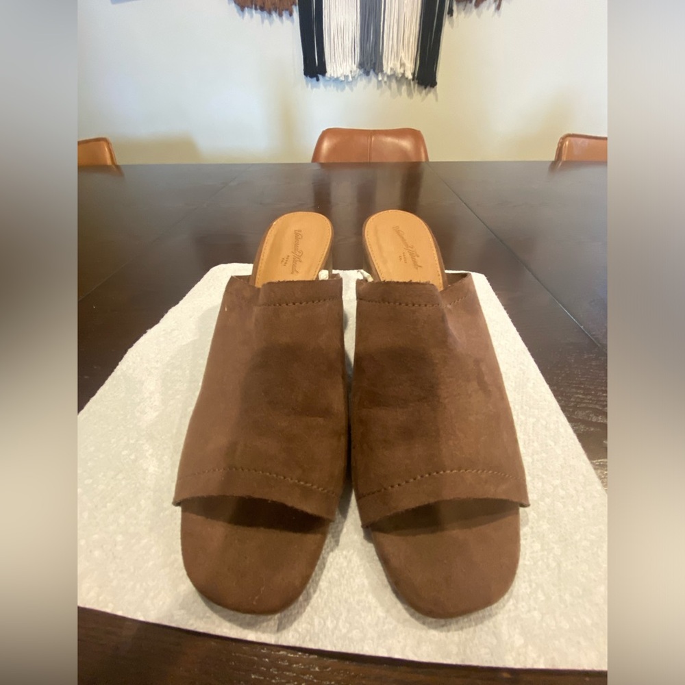 Universal thread heels